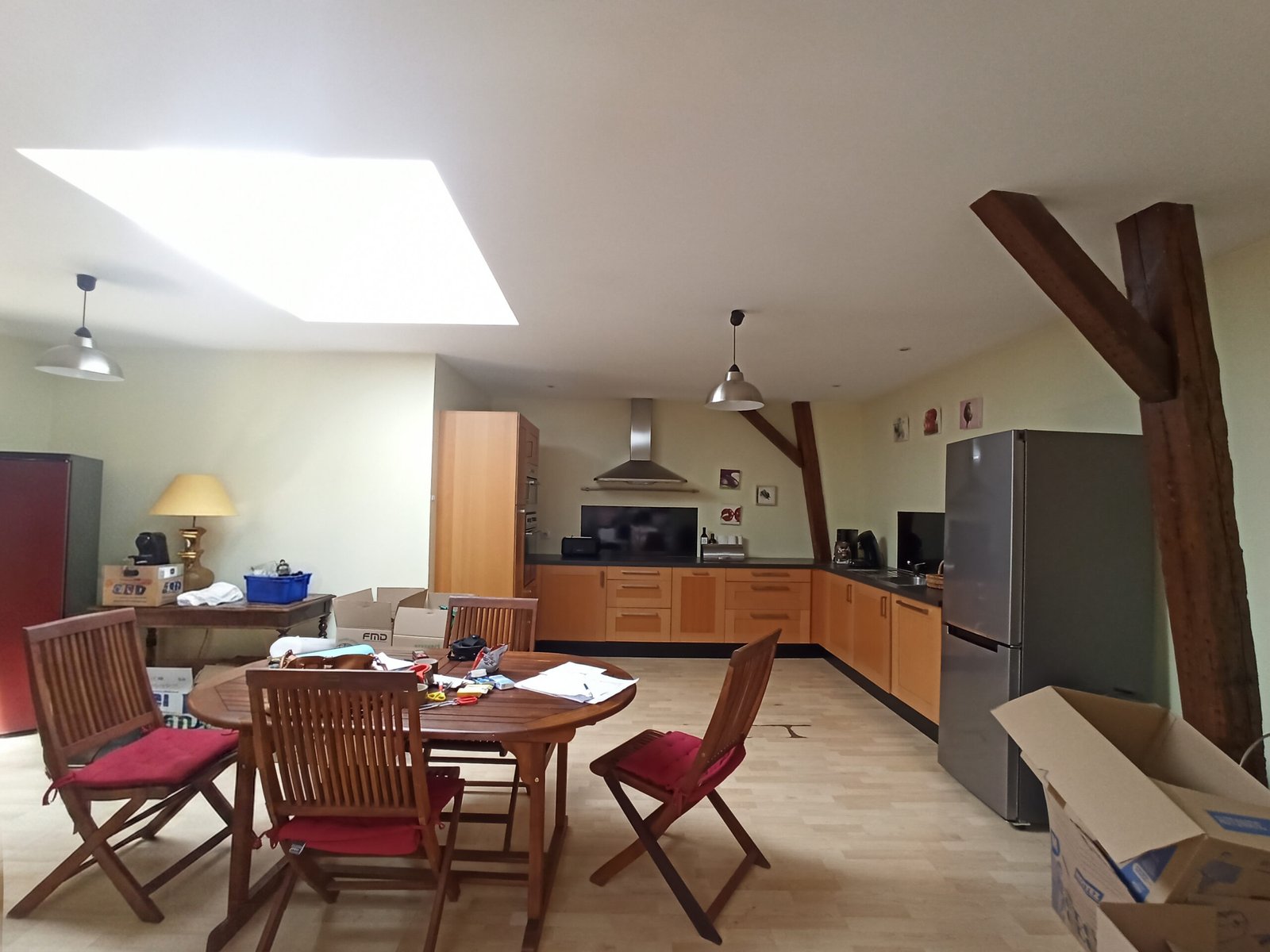 La Note Samoens - Cuisine - Photos Avant Travaux 2 - Sandra Leclerc